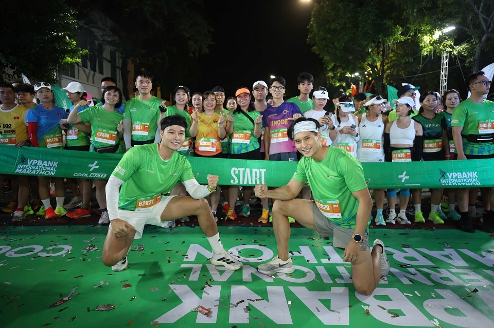 VPBank Hanoi International Marathon 2025: Giải chạy quy tụ 11.000 vận động viên đến từ 25 quốc gia và vùng lãnh thổ VPBank Hanoi International Marathon 2025: Giải chạy quy tụ 11.000 vận động viên đến từ 25 quốc gia và vùng lãnh thổ