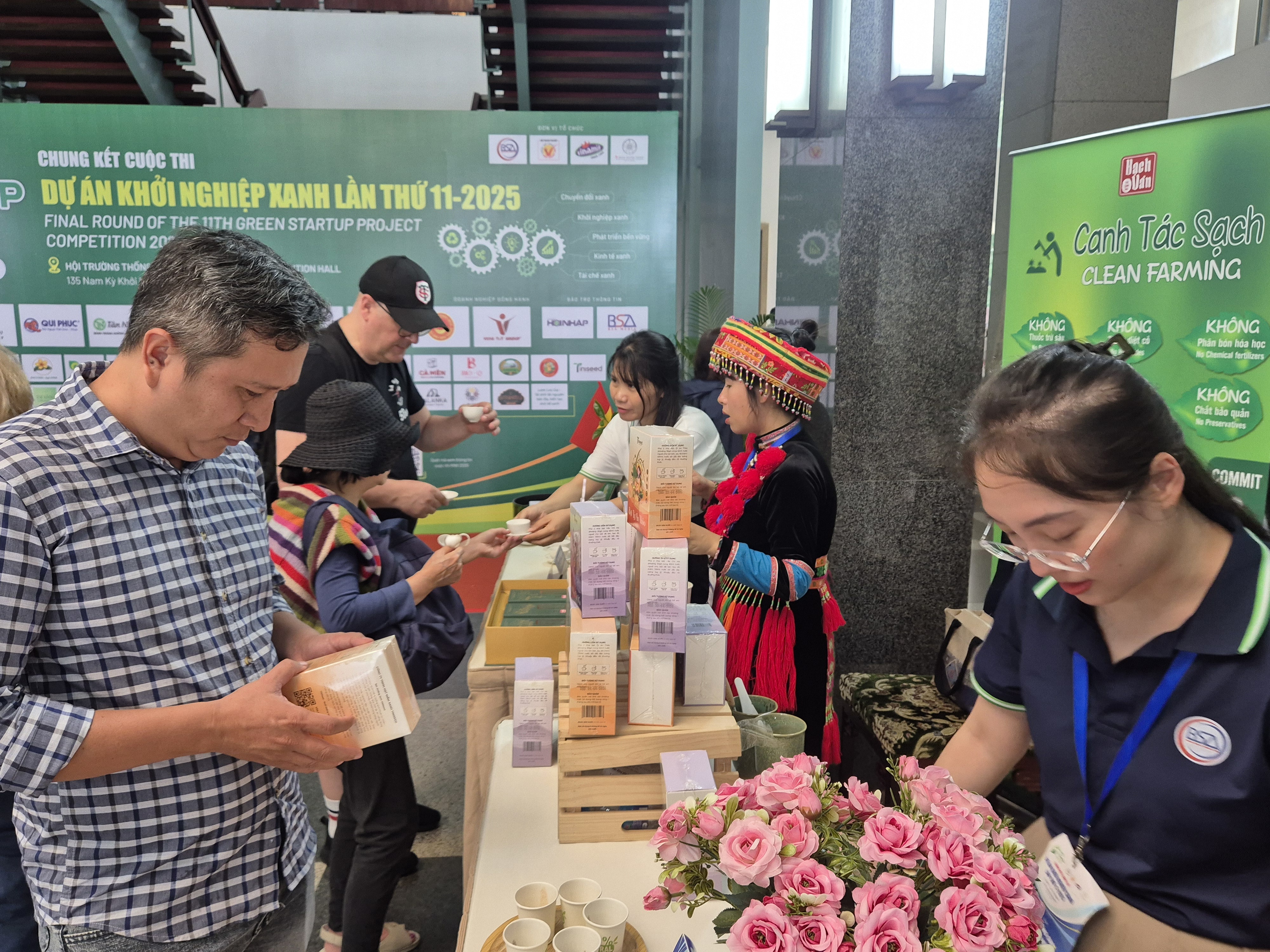 Nhiều sản phẩm từ tài nguyên bản địa đạt giải dự án Khởi nghiệp xanh lần thứ 11