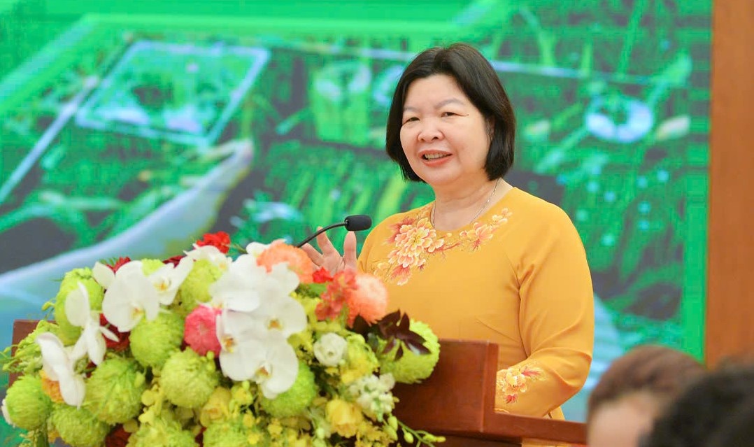 Bà Cao Xuân Thu Vân - Chủ tịch Liên minh Hợp tác xã Việt Nam