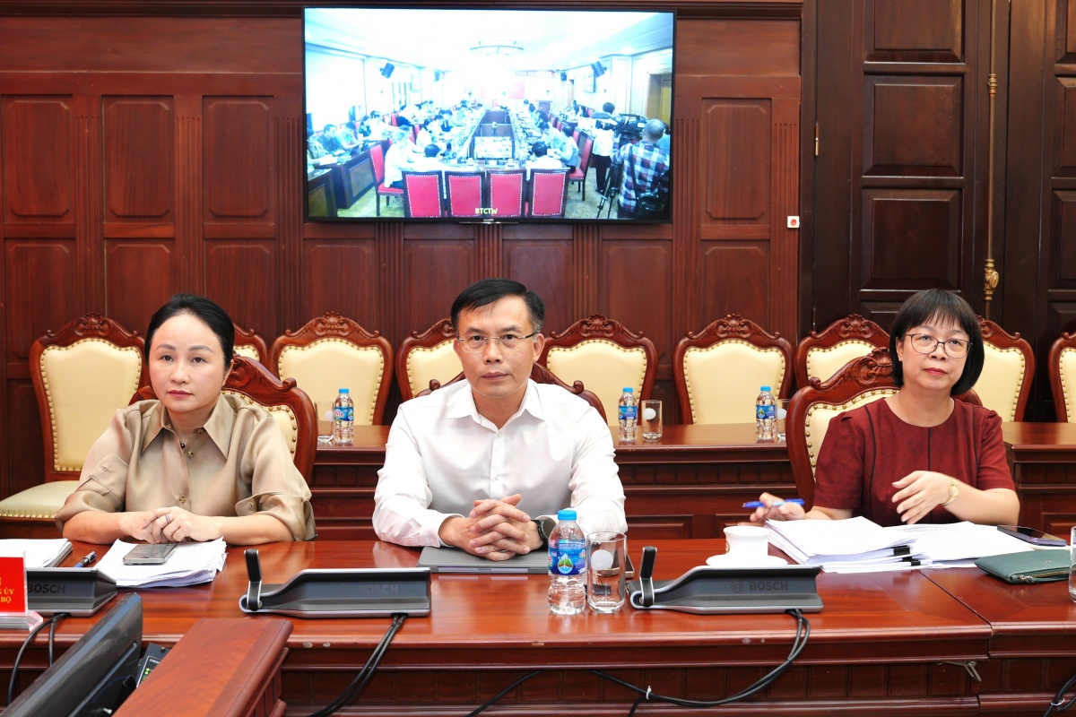 Hội nghị toàn quốc quán triệt một số văn bản mới về công tác tổ chức xây dựng Đảng