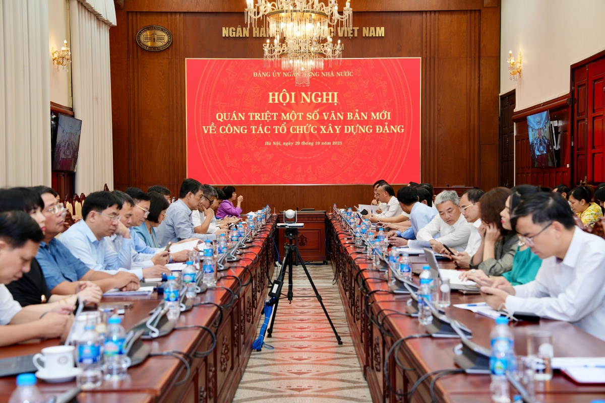 Hội nghị toàn quốc quán triệt một số văn bản mới về công tác tổ chức xây dựng Đảng