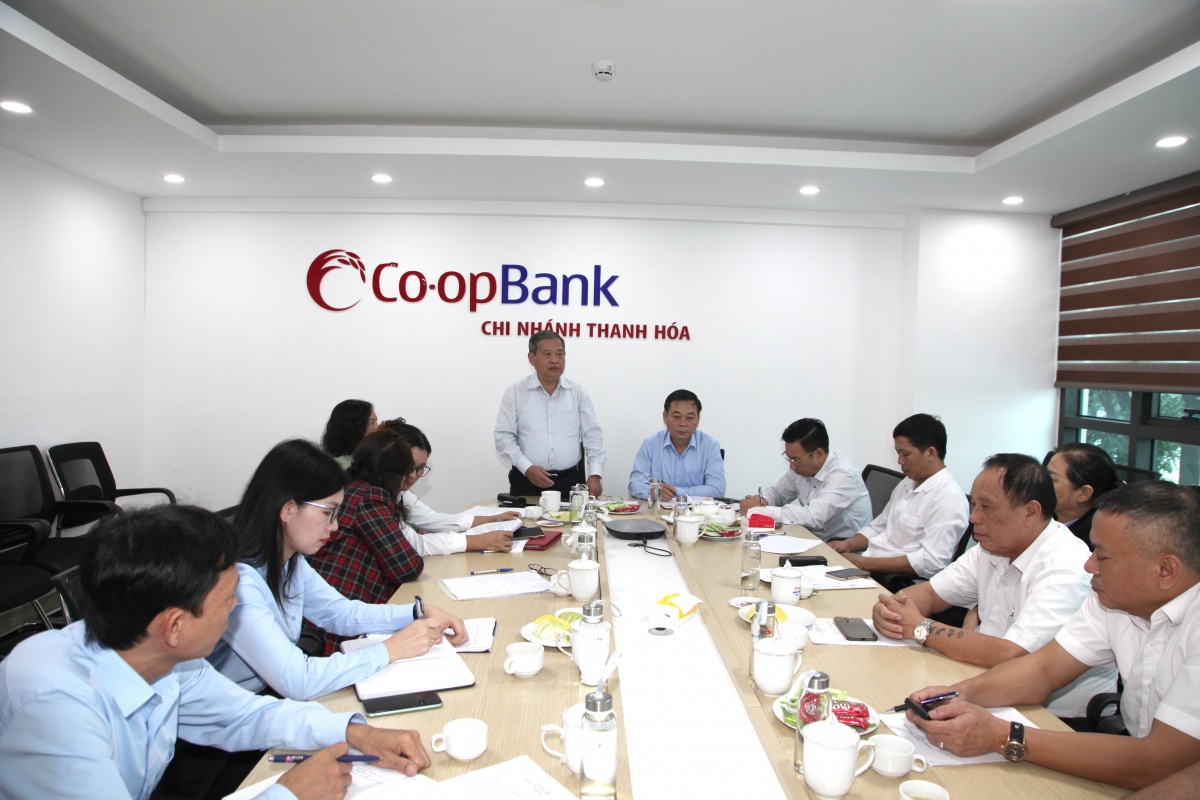 Ông Nguyễn Đức Dũng, Tổng Thư ký Hiệp hội Quỹ Tín dụng Nhân dân phát biểu Ông Nguyễn Đức Dũng, Tổng Thư ký Hiệp hội Quỹ Tín dụng Nhân dân phát biểu