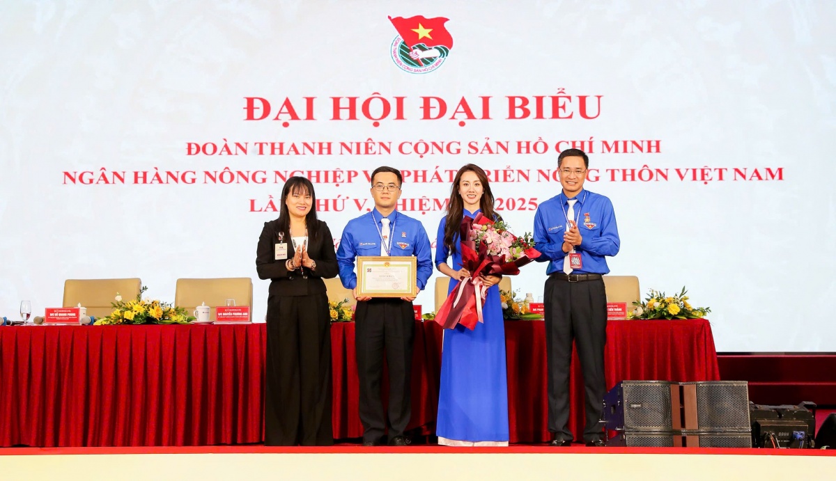 Đại hội Đoàn TNCS Hồ Chí Minh Agribank nhiệm kỳ 2025-2030 thành công tốt đẹp