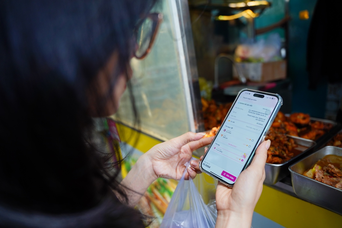 Cách người trẻ xoay xở với ‘nguồn tiền linh hoạt trong 3 phút” Cách người trẻ xoay xở với ‘nguồn tiền linh hoạt trong 3 phút”