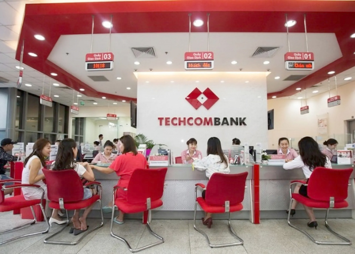 Tín dụng cá nhân và CASA là động lực: Techcombank khẳng định vị thế trong top hiệu quả nhất