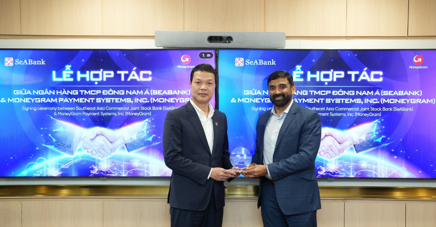 Đại diện SeABank và Đại diện SeABank và