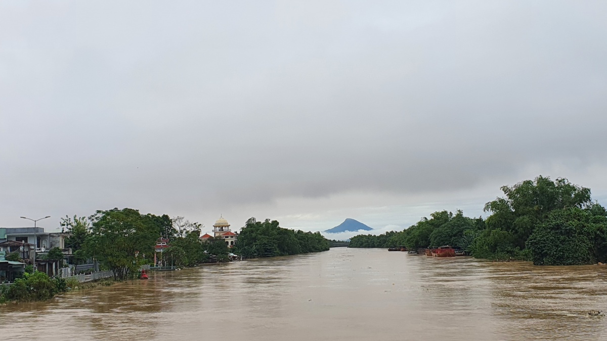 Đà Nẵng gánh chịu thiệt hại nặng do mưa lũ, nhiều xã, phường được hỗ trợ khẩn cấp