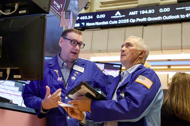 Dữ liệu tích cực xoa dịu lo ngại định giá, chứng khoán Mỹ duy trì sắc xan Dữ liệu tích cực xoa dịu lo ngại định giá, chứng khoán Mỹ duy trì sắc xan