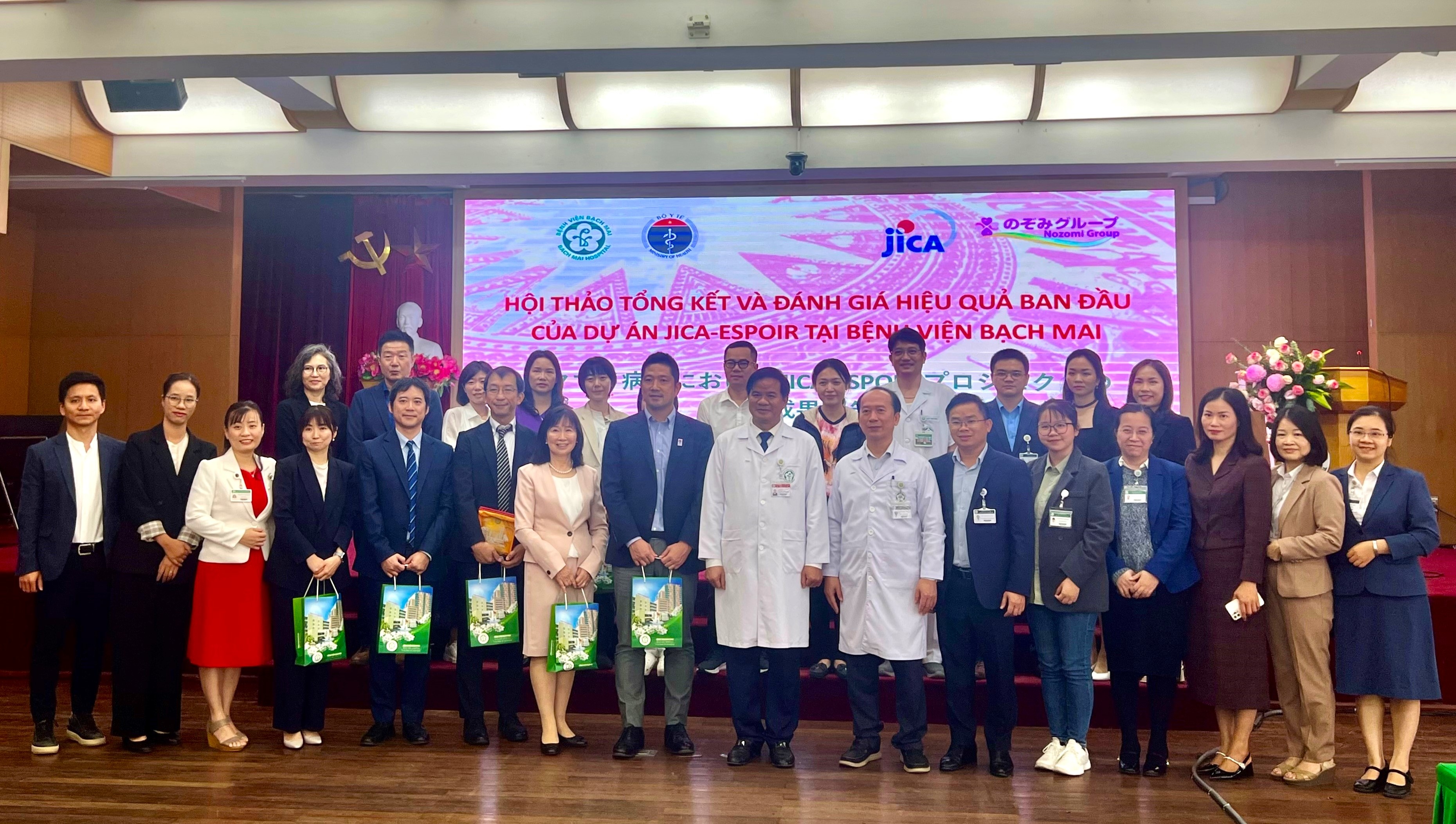 JICA hỗ trợ đào tạo điều dưỡng chăm sóc người cao tuổi theo phong cách Nhật Bản