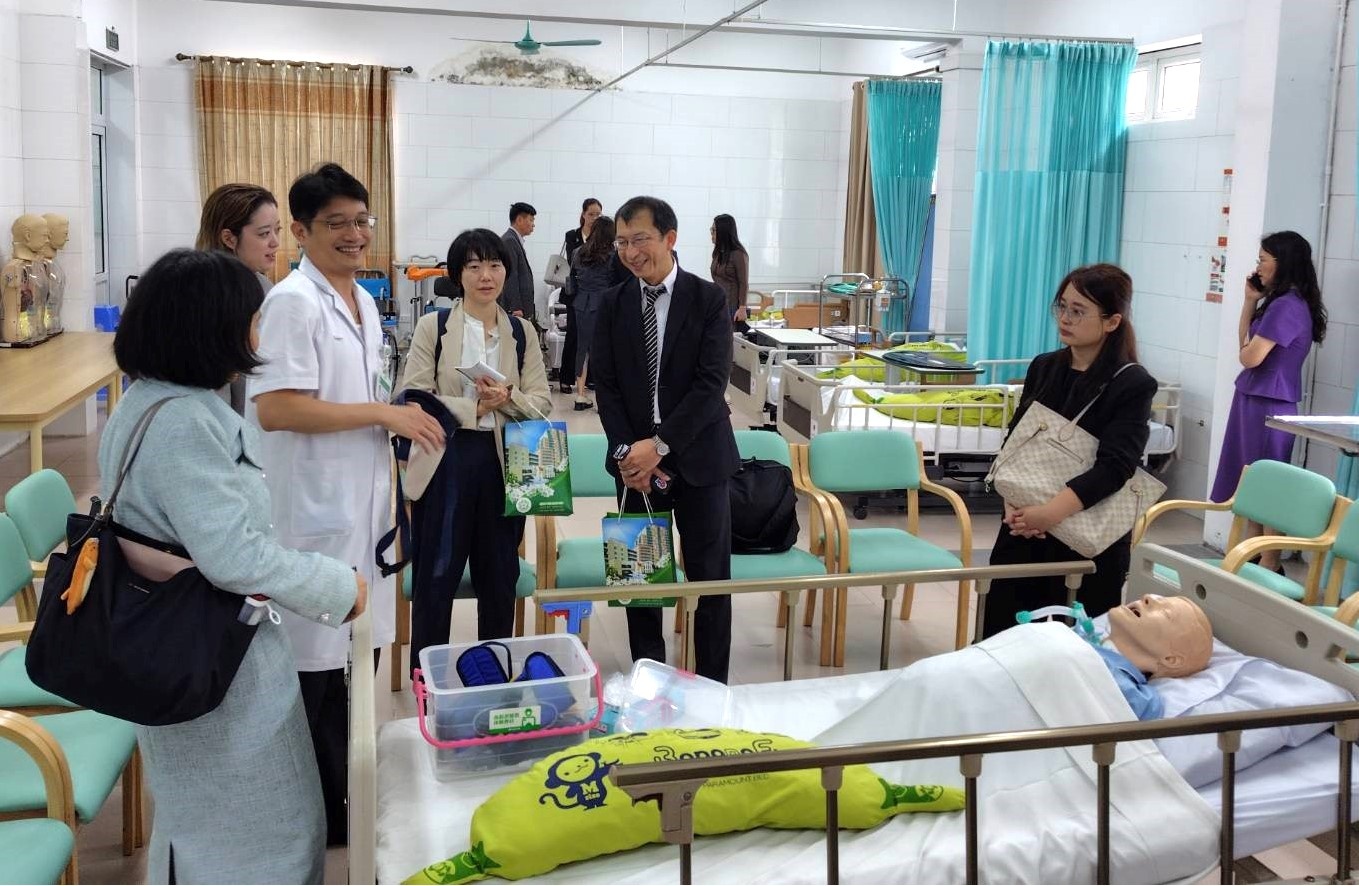 JICA hỗ trợ đào tạo điều dưỡng chăm sóc người cao tuổi theo phong cách Nhật Bản