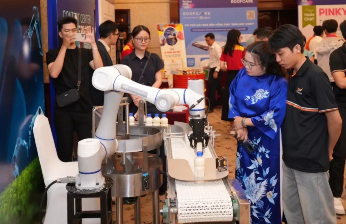 Doanh nghiệp sản xuất ứng dụng thiết bị thông minh hướng đến phát triển bền vững