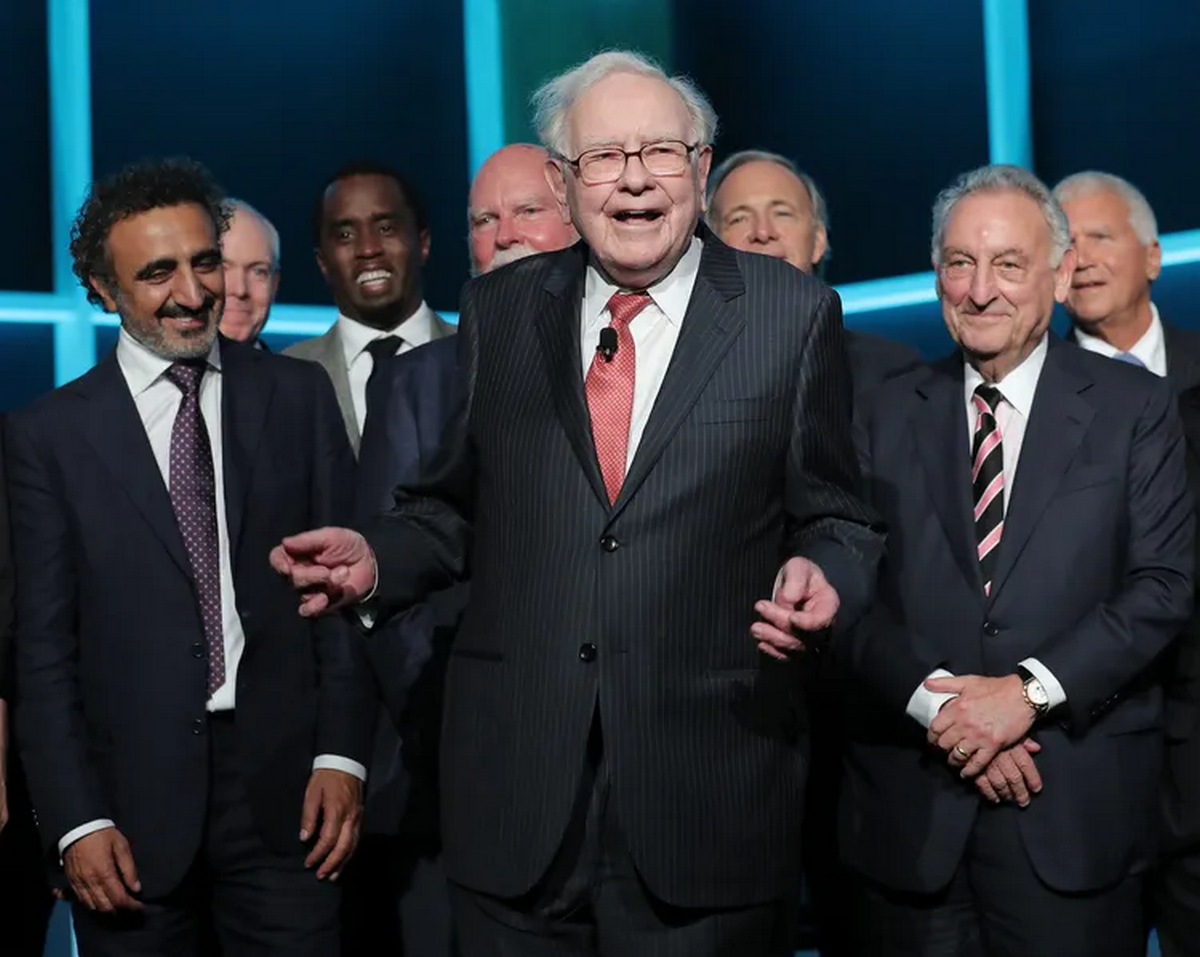 Nguyên tắc vàng của Warren Buffett giúp vượt qua lạm phát