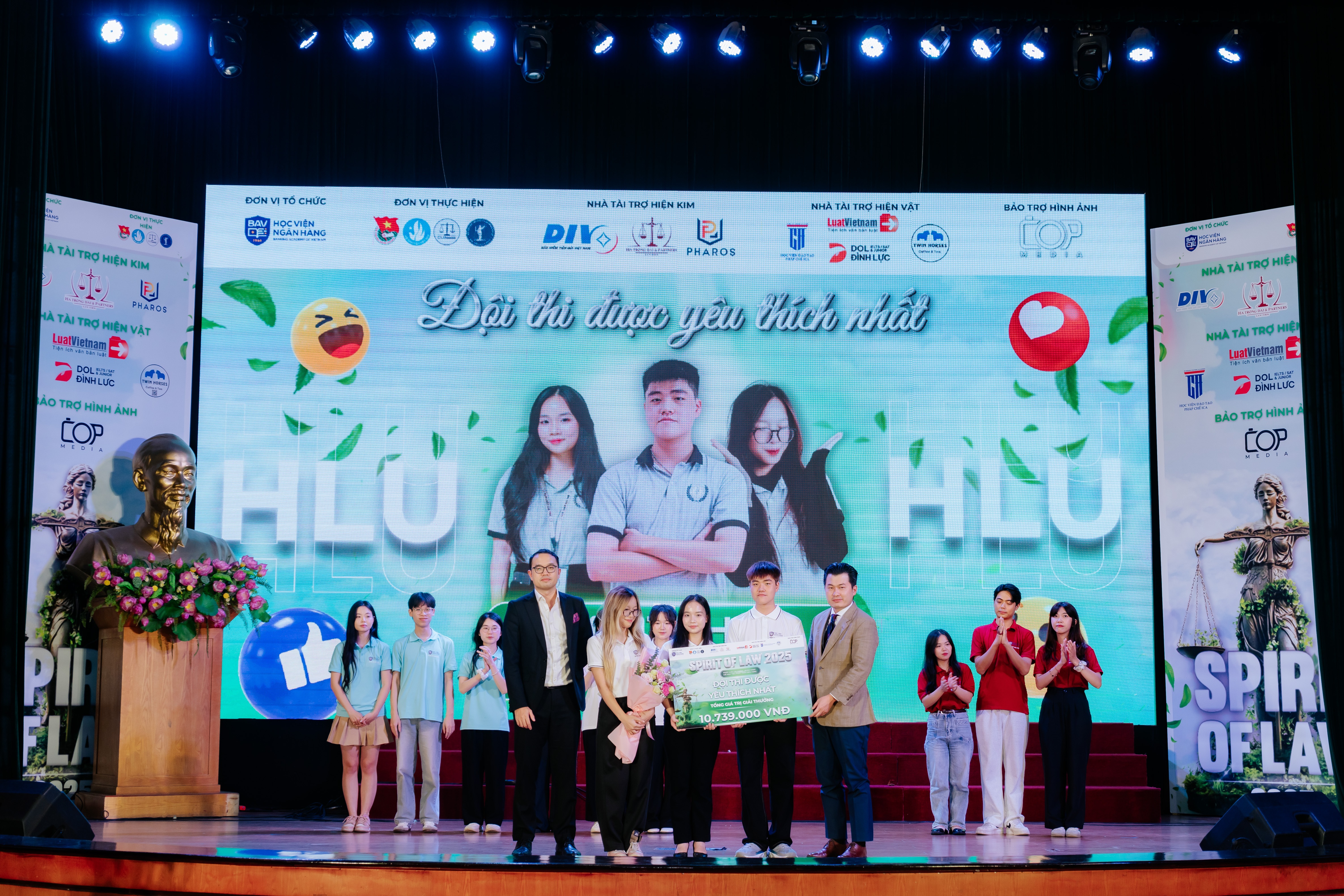 Sôi động đêm chung kết cuộc thi Spirit of Law 2025