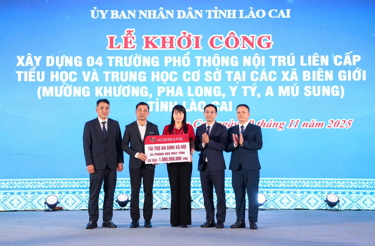 Agribank đồng hành Lễ khởi công 4 trường nội trú biên giới Lào Cai và trao quà cho học sinh khó khăn Agribank đồng hành Lễ khởi công 4 trường nội trú biên giới Lào Cai và trao quà cho học sinh khó khăn