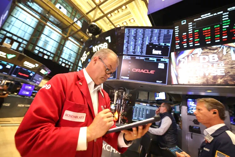 Cổ phiếu công nghệ bứt phá, Phố Wall xóa sạch khoản lỗ tuần trước Cổ phiếu công nghệ bứt phá, Phố Wall xóa sạch khoản lỗ tuần trước