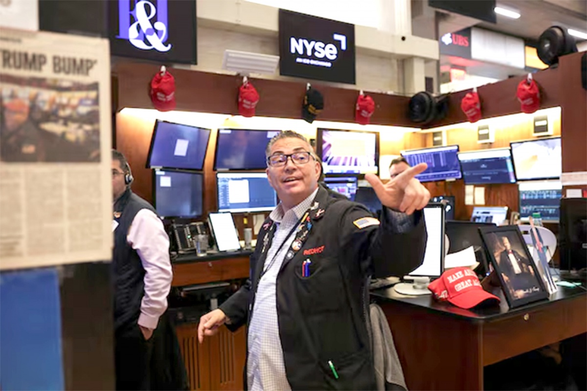 Cổ phiếu công nghệ bứt phá, Phố Wall xóa sạch khoản lỗ tuần trước Cổ phiếu công nghệ bứt phá, Phố Wall xóa sạch khoản lỗ tuần trước