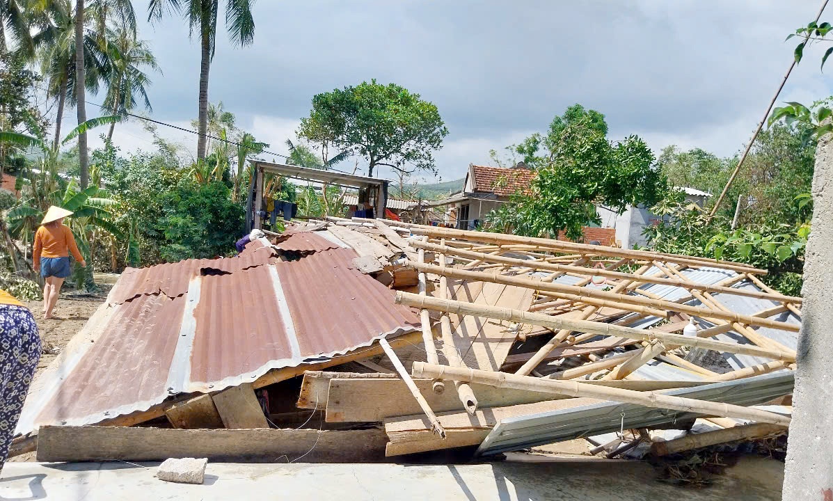 Agribank đồng hành cùng miền Trung khắc phục hậu quả bão lũ