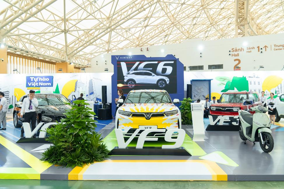 Khu trưng bày của VinFast tại VIIF 2025 Khu trưng bày của VinFast tại VIIF 2025