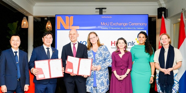 FMO và HDBank ký Biên bản ghi nhớ hợp tác đầu tư, thúc đẩy tăng trưởng xanh và bền vững tại Việt Nam