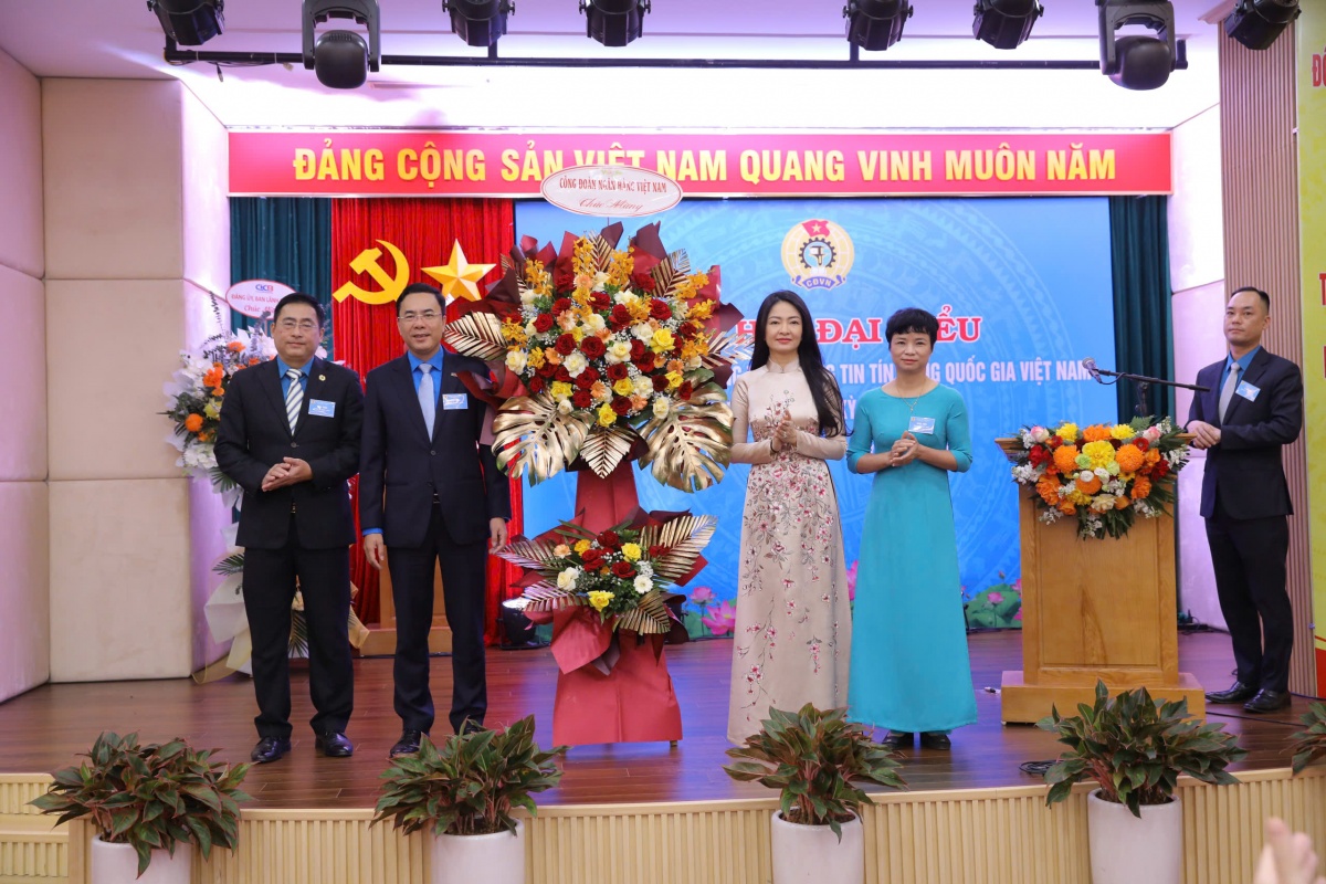 Tăng cường đổi mới, đồng hành cùng người lao động