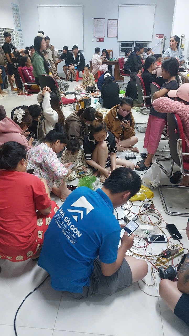 undefined Ngành Ngân hàng chủ động ứng phó mưa lũ, bảo đảm an toàn hệ thống tại Nam Trung Bộ và Tây Nguyên