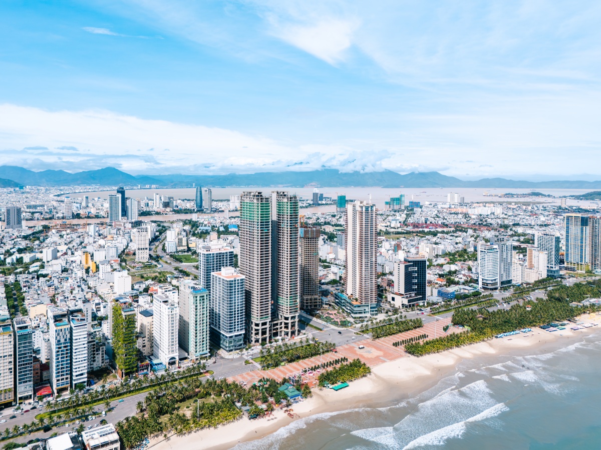 Đà Nẵng Times Square - FUTA Residence tọa lạc ngay mặt tiền “cung đường tỷ đô” Võ Nguyên Giáp, đối diện Quảng trường Công viên Biển Đông và bãi biển Mỹ Khê,..