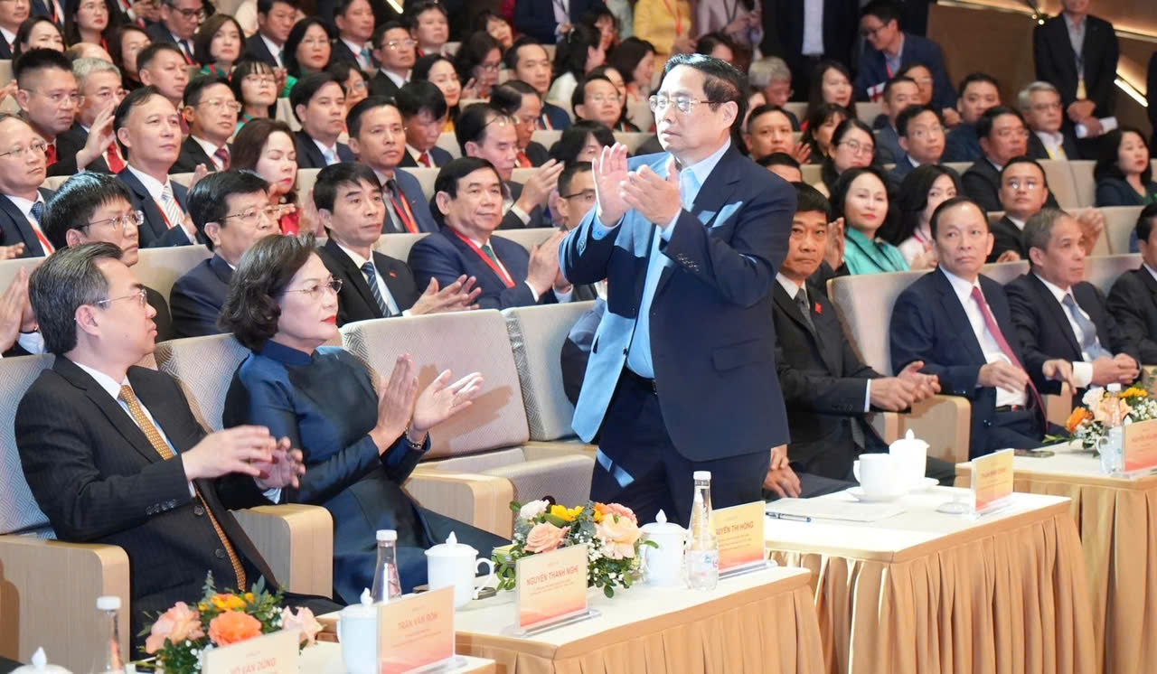 Thủ tướng Chính phủ Phạm Minh Chính - Chủ tịch Hội đồng Thi đua - Khen thưởng Trung ương Thủ tướng Chính phủ Phạm Minh Chính - Chủ tịch Hội đồng Thi đua - Khen thưởng Trung ương