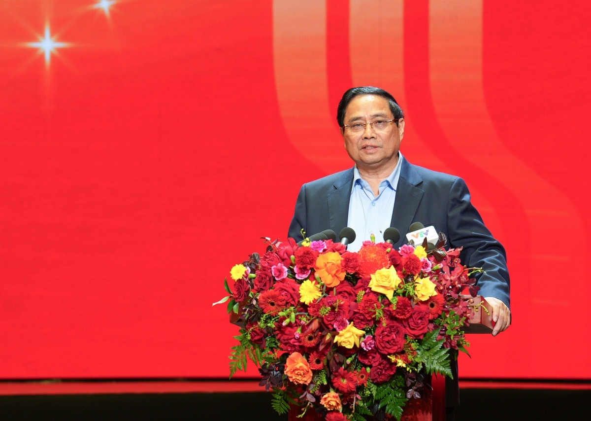 Ngành Ngân hàng tiếp tục kiến tạo, đồng hành, chia sẻ, linh hoạt, vì dân, hiệu quả góp phần phát triển đất nước Ngành Ngân hàng tiếp tục kiến tạo, đồng hành, chia sẻ, linh hoạt, vì dân, hiệu quả góp phần phát triển đất nước