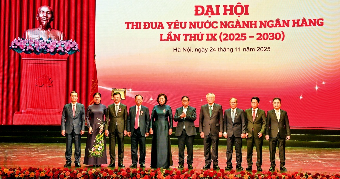 Phát huy sức mạnh thi đua yêu nước, đưa ngành Ngân hàng vững bước trong giai đoạn mới