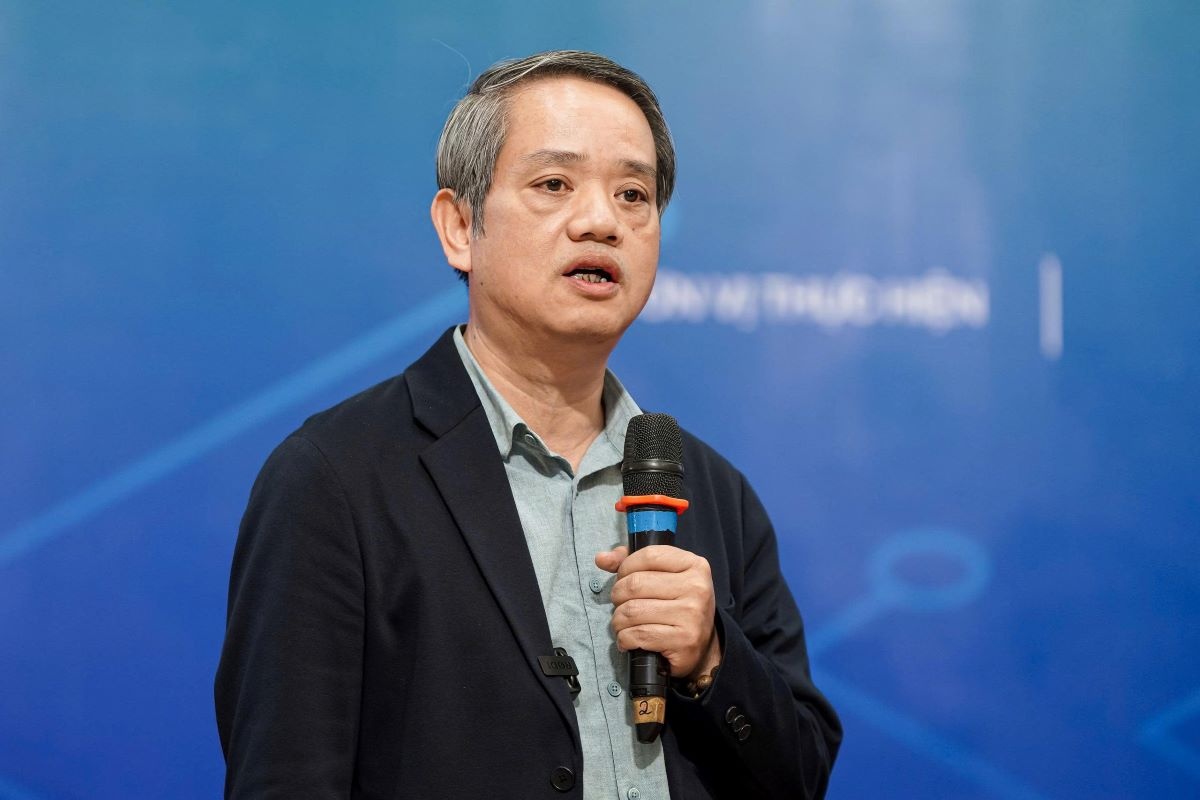 Ông Bùi Quang Huy - Phó Giám đốc Trung tâm Chính sách và Kỹ thuật phòng, chống thiên tai phát biểu tại diễn đàn Ông Bùi Quang Huy - Phó Giám đốc Trung tâm Chính sách và Kỹ thuật phòng, chống thiên tai phát biểu tại diễn đàn