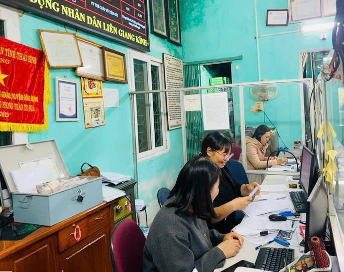 Quỹ tín dụng nhân dân Liên Giang thông báo sửa đổi, bổ sung Giấy phép hoạt động Quỹ tín dụng nhân dân Liên Giang thông báo sửa đổi, bổ sung Giấy phép hoạt động