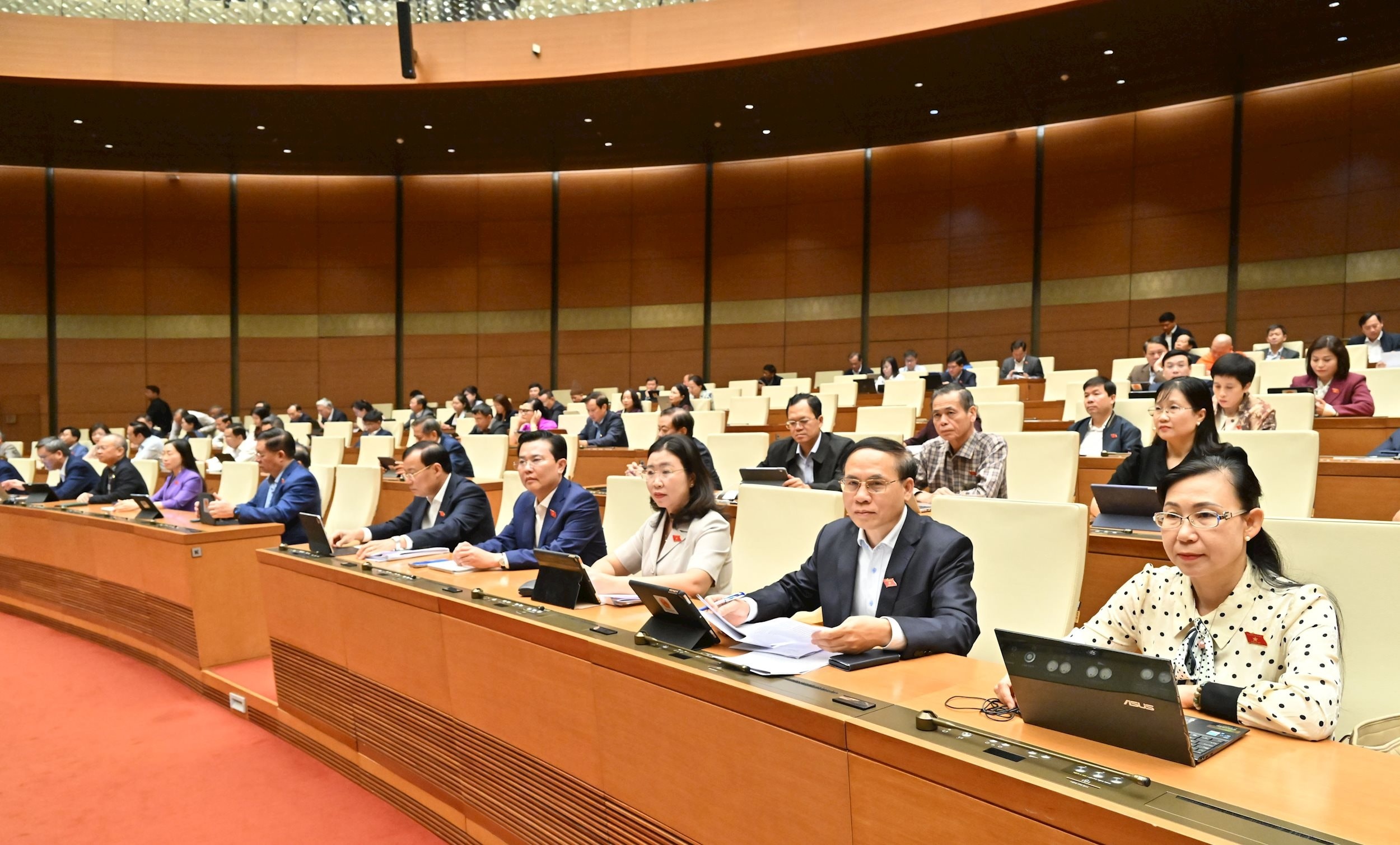 Quốc hội thông qua 4 Dự án Luật: Đảo đảm lợi ích quốc gia và phù hợp thực tiễn hợp tác quốc tế Quốc hội thông qua 4 Dự án Luật: Đảo đảm lợi ích quốc gia và phù hợp thực tiễn hợp tác quốc tế