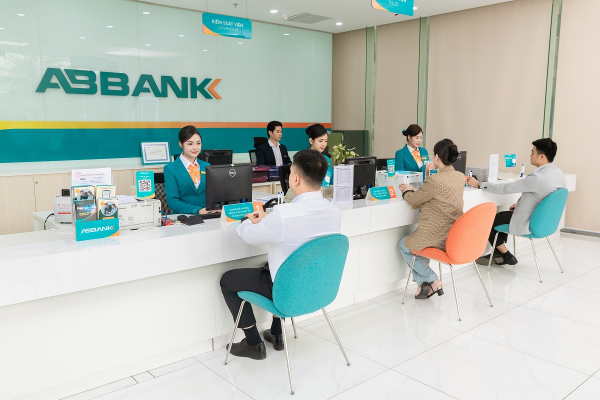Hai năm liên tiếp ABBANK được J.P. Morgan vinh danh chất lượng điện Thanh toán quốc tế xuất sắc