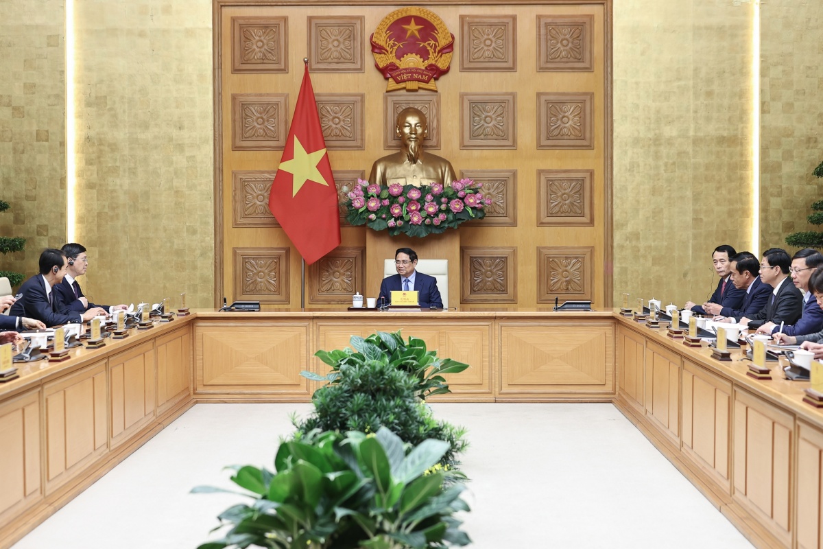 Thủ tướng đề nghị đẩy mạnh hợp tác kinh tế xanh, trí tuệ nhân tạo với Quảng Tây