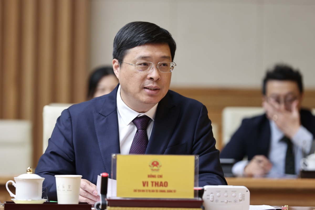 Đồng chí Vi Thao khẳng định Quảng Tây hết sức coi trọng và ưu tiên hàng đầu phát triển quan hệ hợp tác hữu nghị với các bộ, ngành và địa phương Việt Nam, quyết tâm thực hiện hiệu quả nhận thức chung cấp cao, đóng góp thiết thực cho sự phát triển của quan hệ hai Đảng, hai nước - Ảnh: VGP/Nhật Bắc