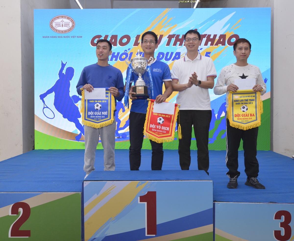 Hội thao Khối thi đua số 5 diễn ra thành công tốt đẹp Hội thao Khối thi đua số 5 diễn ra thành công tốt đẹp