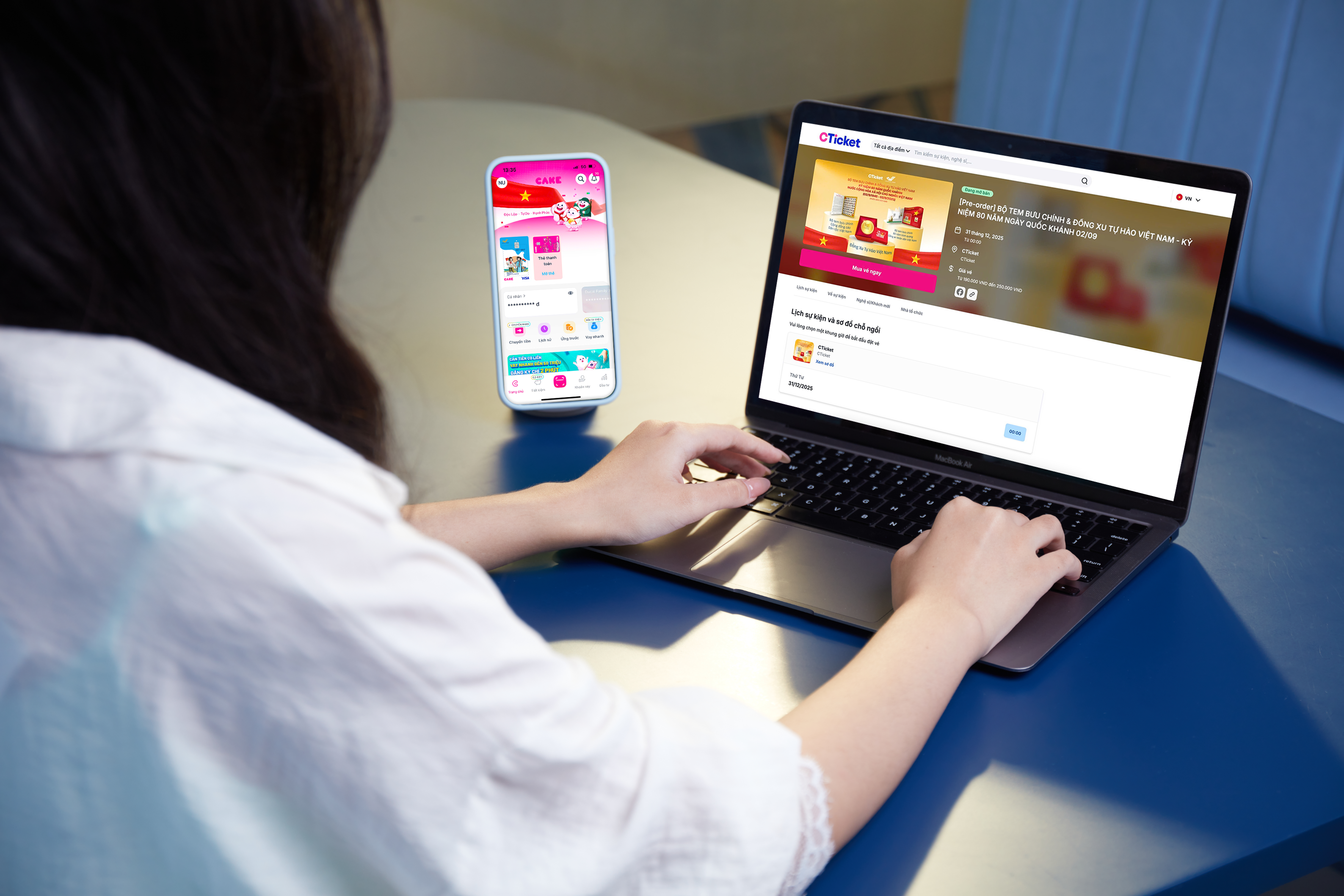 Thanh toán không tiền mặt nhận tiền trong tài khoản