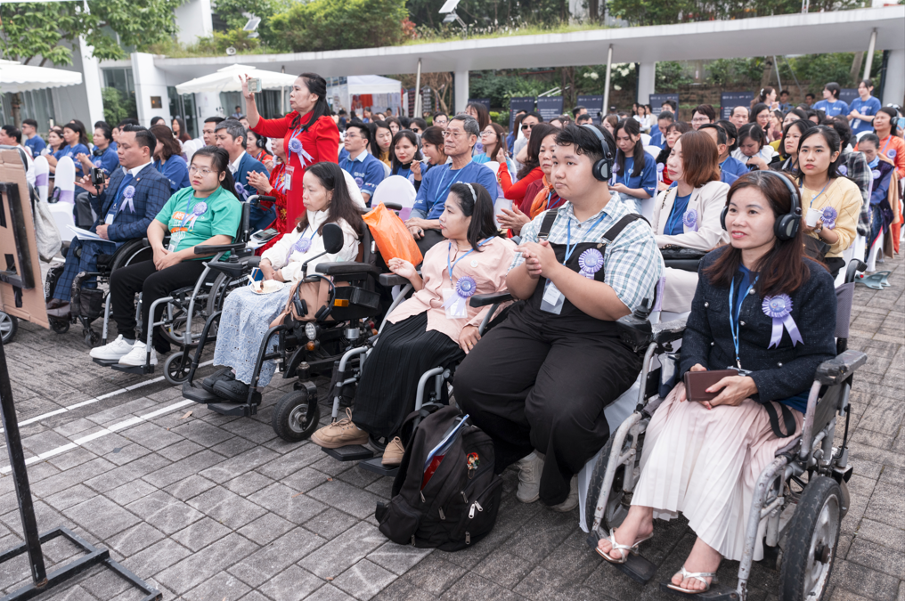 Thúc đẩy hòa nhập cho người khuyết tật