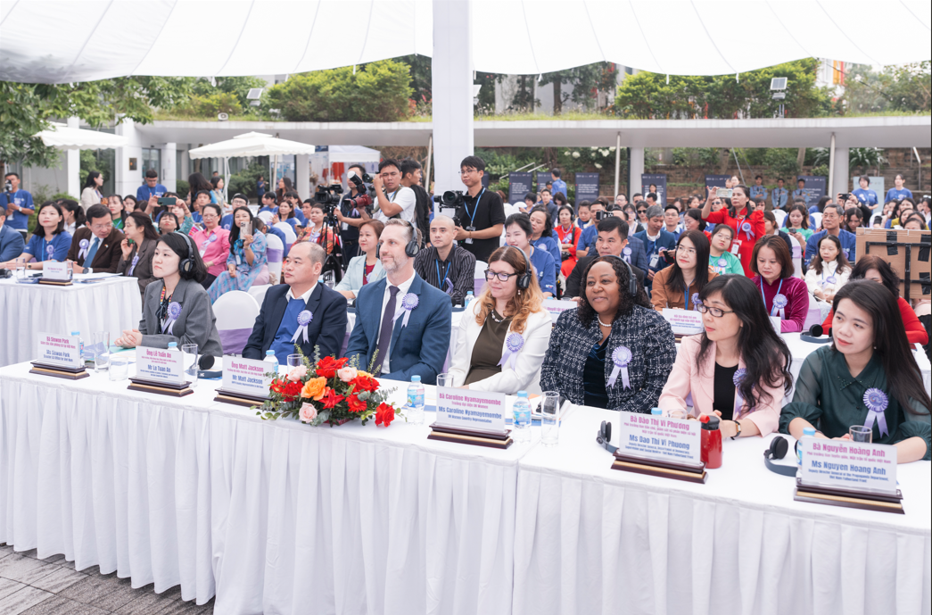 Thúc đẩy hòa nhập cho người khuyết tật