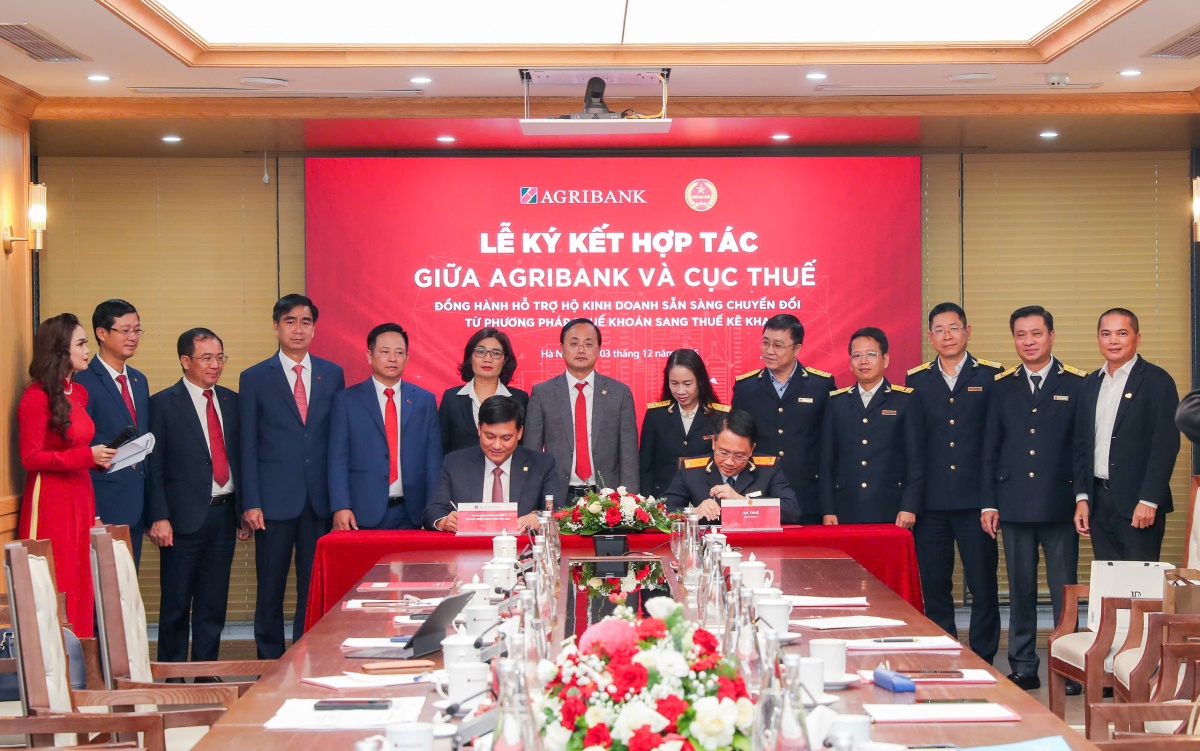 Agribank và Cục Thuế hợp tác hỗ trợ hộ kinh doanh chuyển đổi sang thuế kê khai Agribank và Cục Thuế hợp tác hỗ trợ hộ kinh doanh chuyển đổi sang thuế kê khai