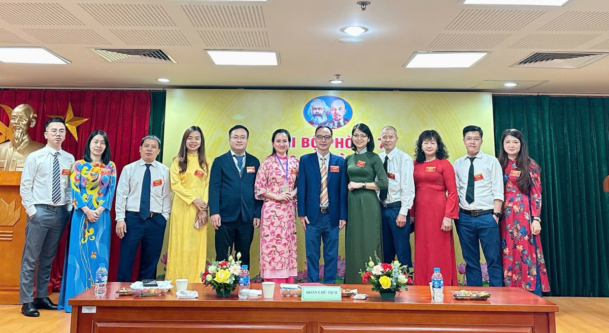 công chức nữ Phòng Giám sát hoạt động thanh tra, kiểm toán