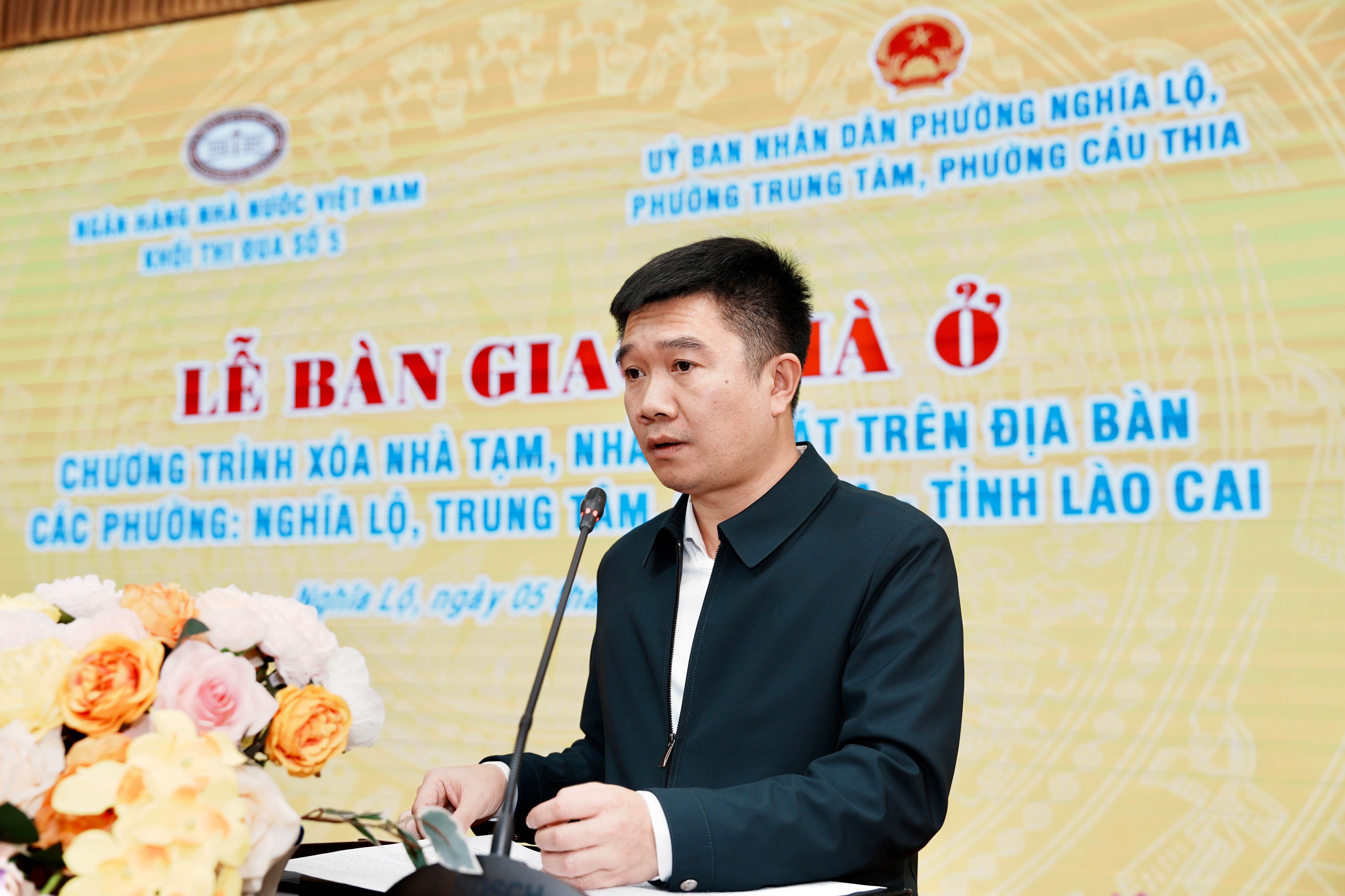 Khối thi đua số 5 hỗ trợ xây nhà mới cho hộ nghèo tại Lào Cai