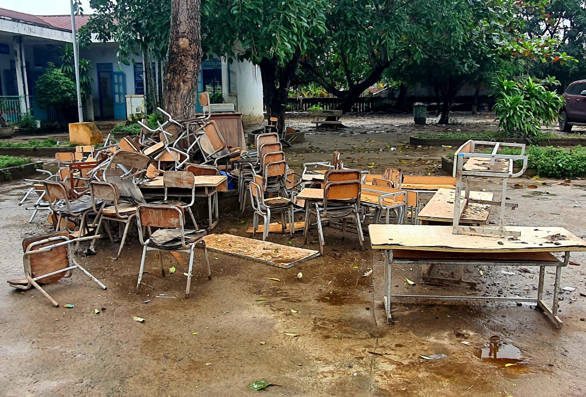 undefined Thời báo Ngân hàng chung tay hỗ trợ vùng lũ