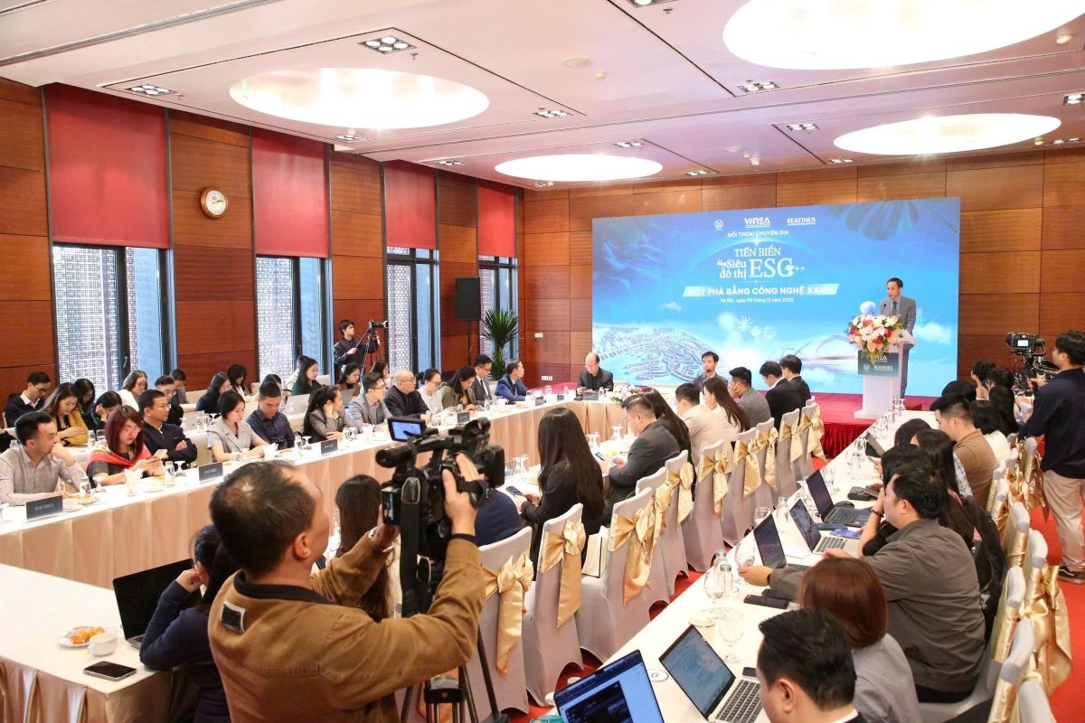 Quang cảnh buổi đối thoại Quang cảnh buổi đối thoại