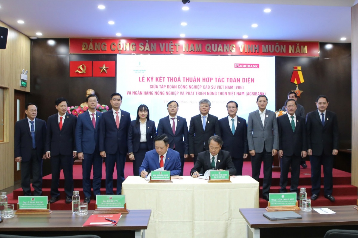 VRG và Agribank ký kết hợp tác toàn diện, phát huy sức mạnh tổng hợp hướng tới phát triển bền vững VRG và Agribank ký kết hợp tác toàn diện, phát huy sức mạnh tổng hợp hướng tới phát triển bền vững