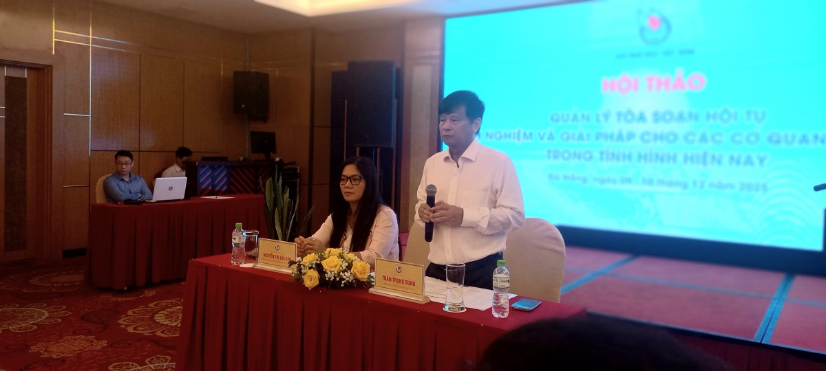 Quản lý tòa soạn hội tụ: Kinh nghiệm và giải pháp Quản lý tòa soạn hội tụ: Kinh nghiệm và giải pháp