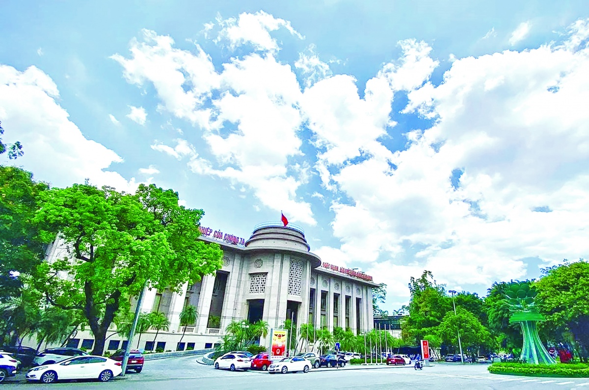 Chính sách tiền tệ linh hoạt giúp giảm áp lực lãi suất, ổn định tỷ giá