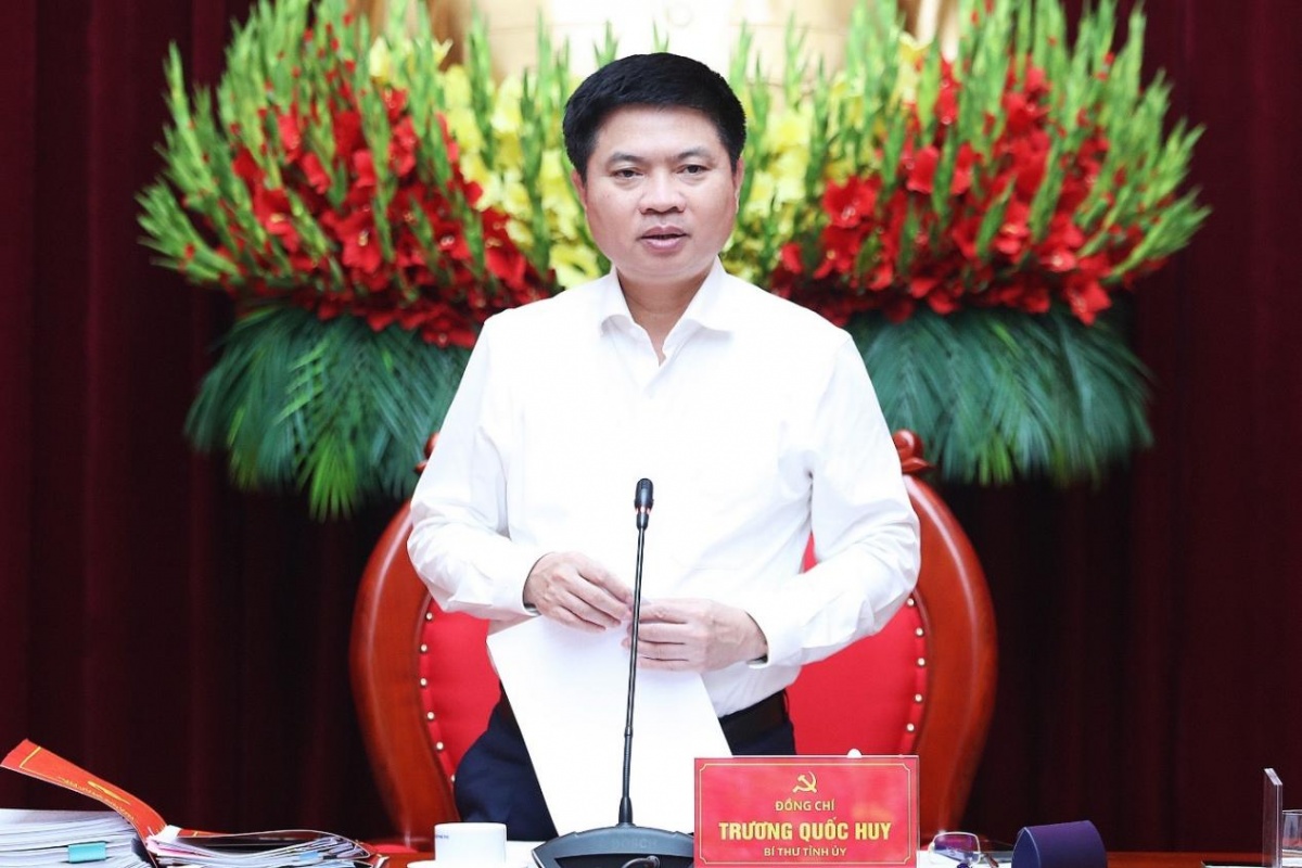 Bí thư Tỉnh ủy Trương Quốc Huy : Phú Thọ xác định xây dựng hạ tầng khung là nhiệm vụ chiến lược. Ảnh Đức Hiền. Bí thư Tỉnh ủy Trương Quốc Huy : Phú Thọ xác định xây dựng hạ tầng khung là nhiệm vụ chiến lược. Ảnh Đức Hiền.