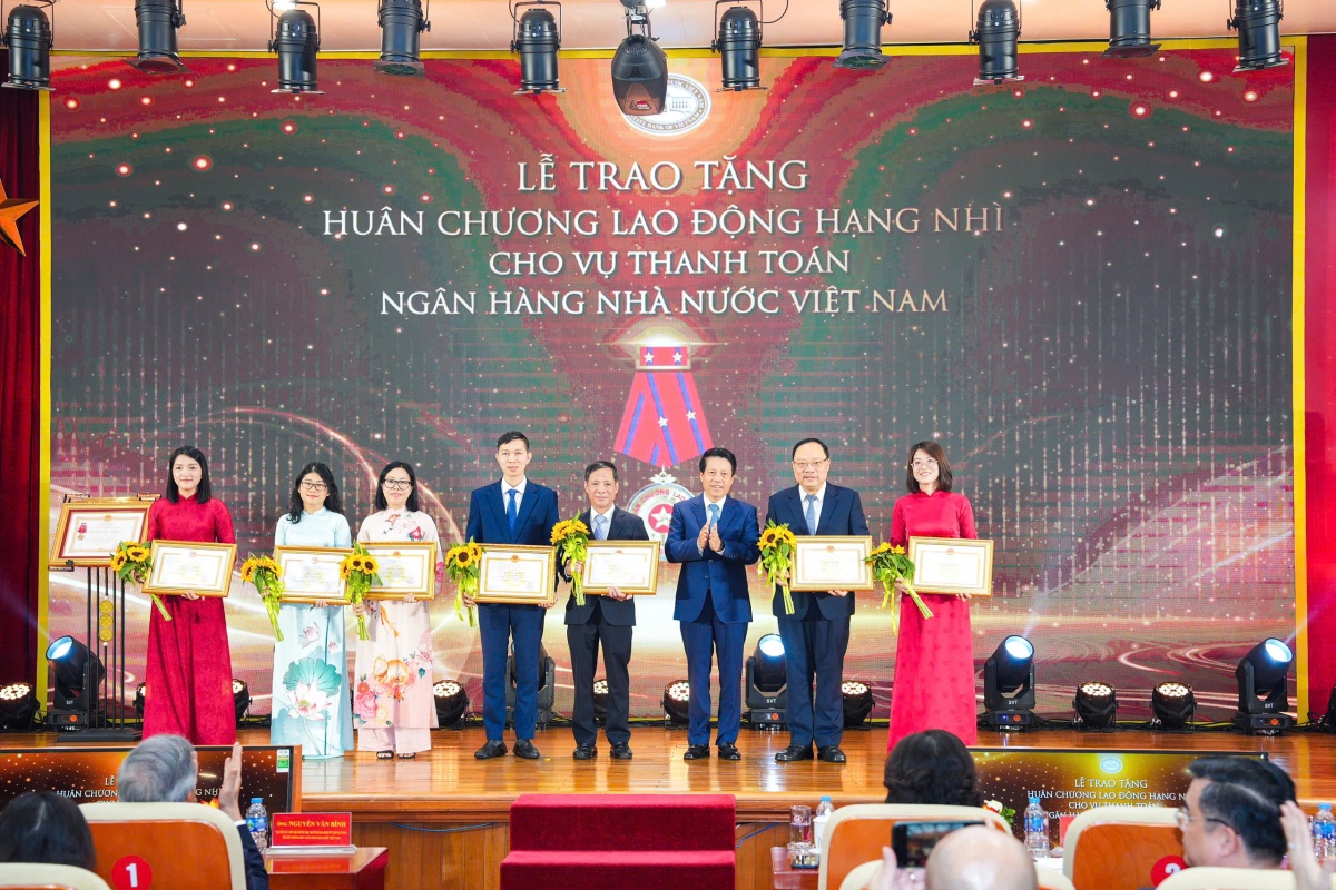 Vụ Thanh toán tiên phong định hình chính sách và thúc đẩy thanh toán hiện đại Vụ Thanh toán tiên phong định hình chính sách và thúc đẩy thanh toán hiện đại