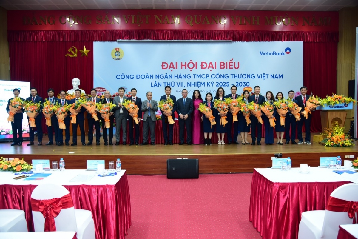 Ban Chấp hành Công đoàn VietinBank nhiệm kỳ 2025 - 2030 ra mắt Đại hội Ban Chấp hành Công đoàn VietinBank nhiệm kỳ 2025 - 2030 ra mắt Đại hội